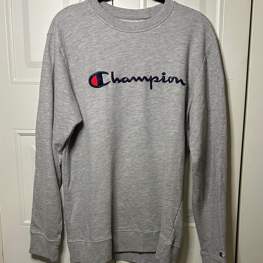 Champion Men's Crewneck in Heather Gray